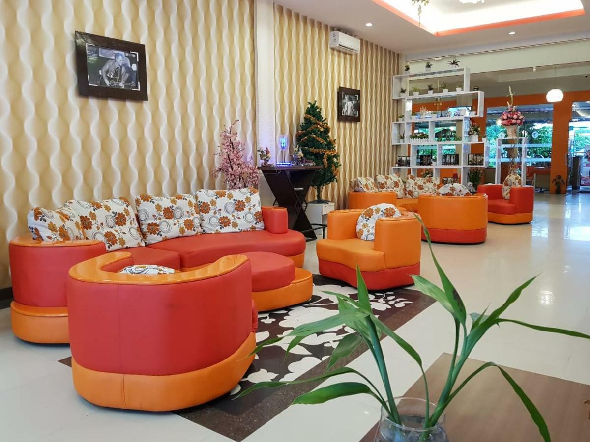 Fortune Front One Hotel ケンダリ エクステリア 写真